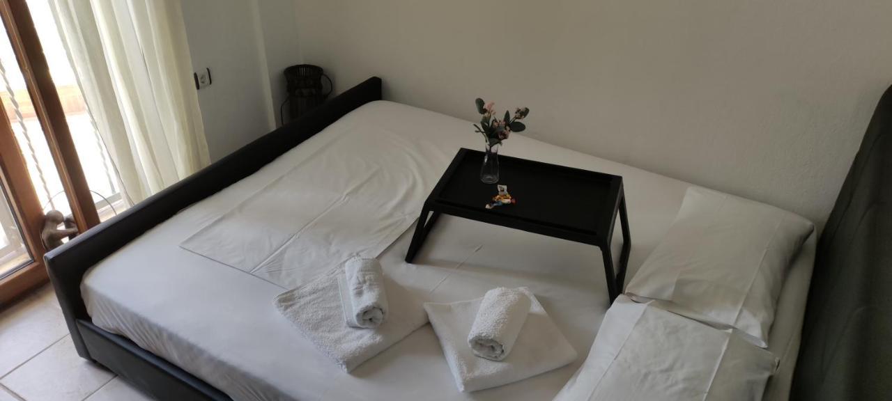Maria'S Luxury Apartment Кассандра Экстерьер фото